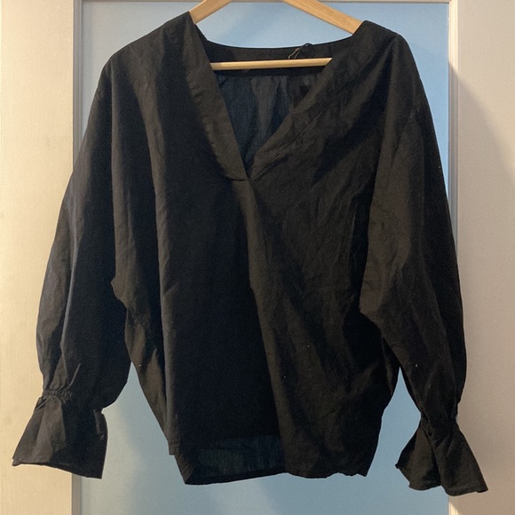 NWT DIEGA *black* blouse size large - Picture 1 of 10